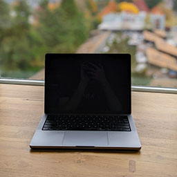 MacBook Pro 14" 2021